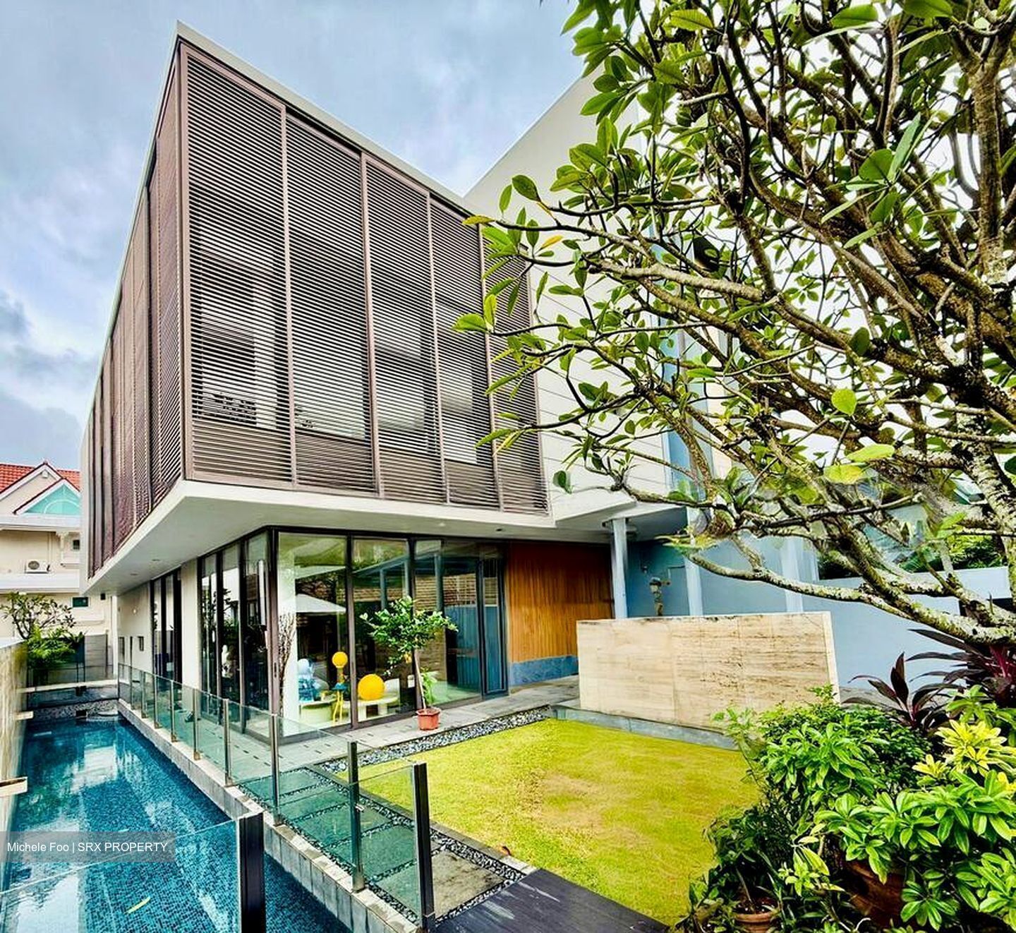 Lorong Gambir (D19), Semi-Detached #558705431